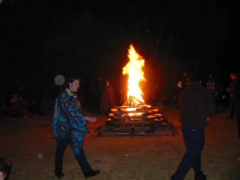 Group Campfire 2004, photo 9
