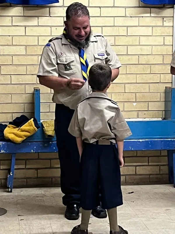 Cub investitures, photo 25